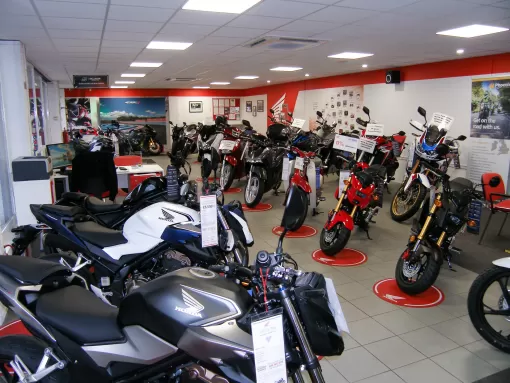 21st-moto-gallery-2.jpg